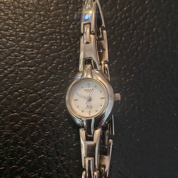 CLMAX Accessories Vintage Ladies Clmax Quarts Crystal Watch From